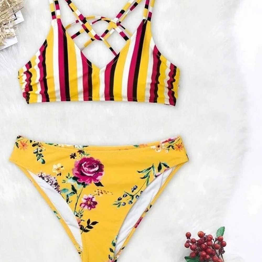 Cupshe Bikini, large